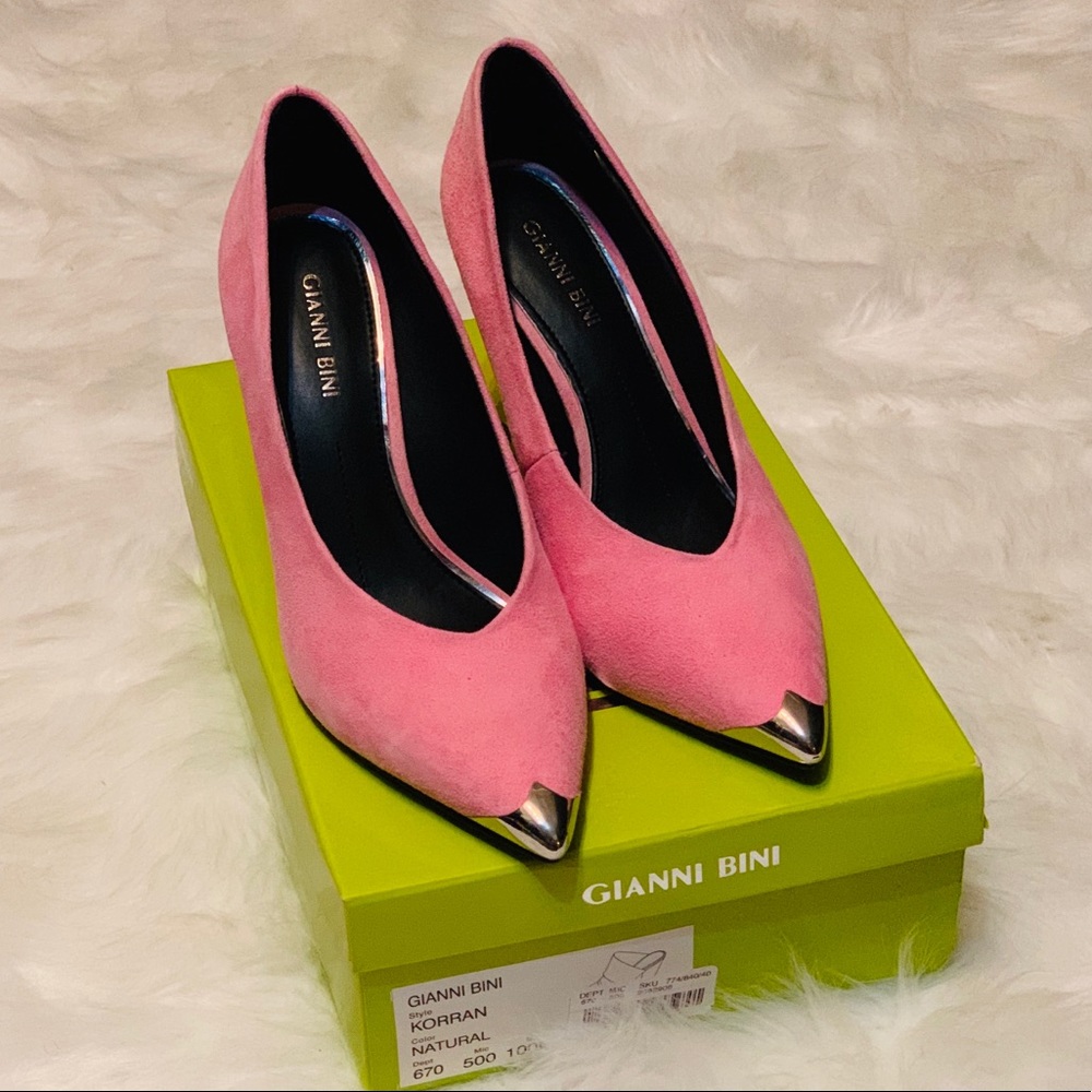 Pink Suede Western Pointy Toe Pumps